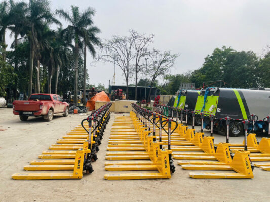 Xe nâng tay - Zoom Việt Nam
