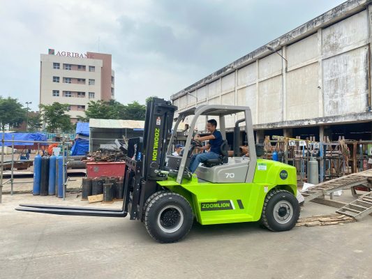 Cho thuê xe nâng hàng - Giải pháp tối ưu cho nhu cầu vận chuyển