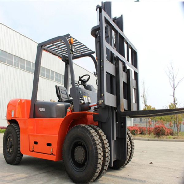 Xe nâng - Tìm hiểu về giá và các loại xe nâng hiện nay