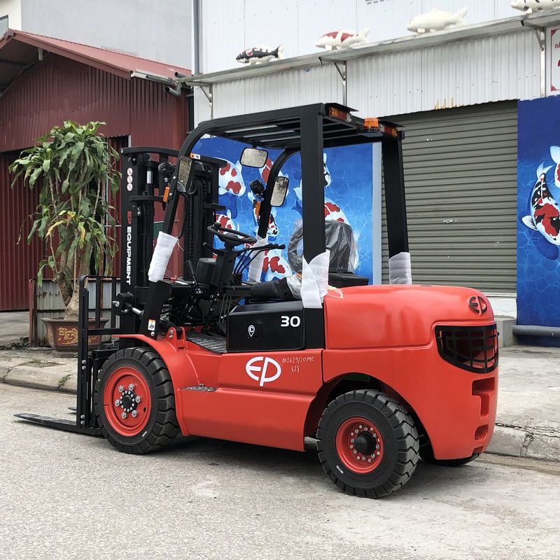 Xe nâng - Tìm hiểu về giá và các loại xe nâng hiện nay