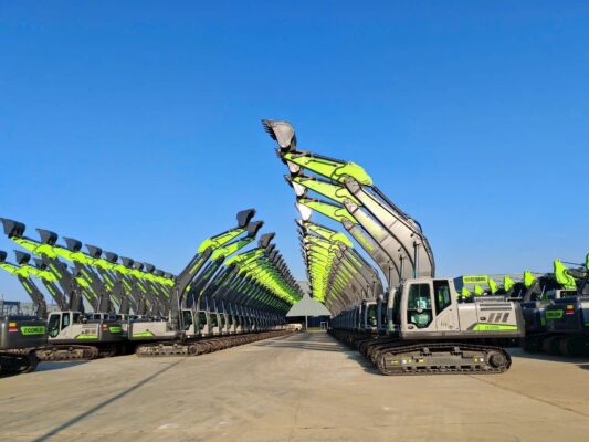 Xe máy xúc đào đa năng Zoomlion