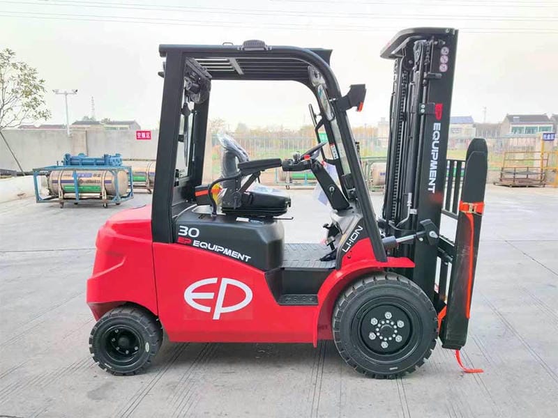 Xe nâng điện ngồi lái EP X3 - Giải pháp tối ưu cho doanh nghiệp nâng hạ hàng hóa
