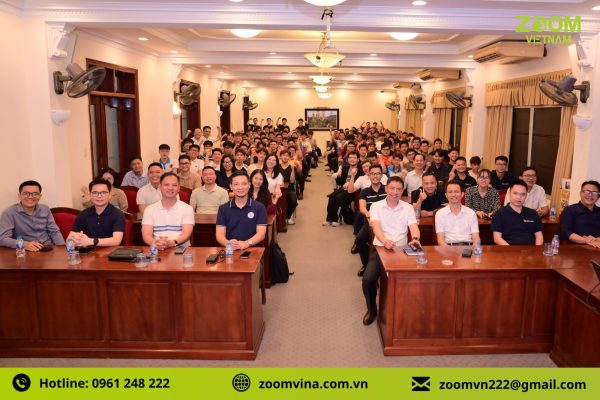 Hội Thảo Doanh Nghiệp Và Sinh Viên
