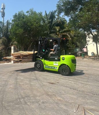 xe nâng dầu EP 3 tấn CPCD30T3 tổng thể thiết kế chắc chắn