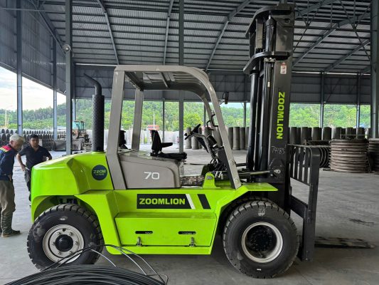 Sử dụng linh kiện, phụ tùng không chính hãng